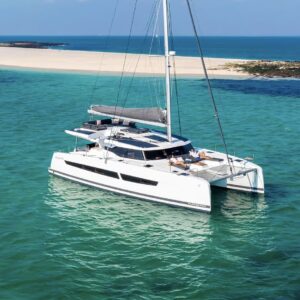 Catamarán “Brisa del Sur”